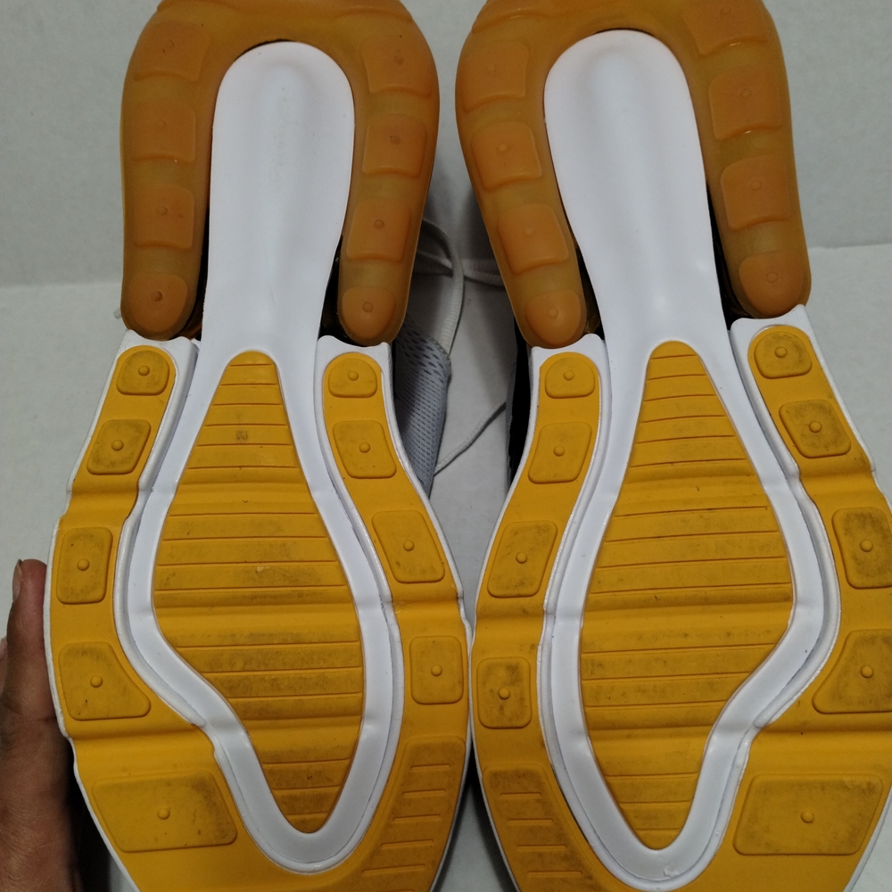 Nike Air Max 270 Sneakers - Picture 5 of 5
